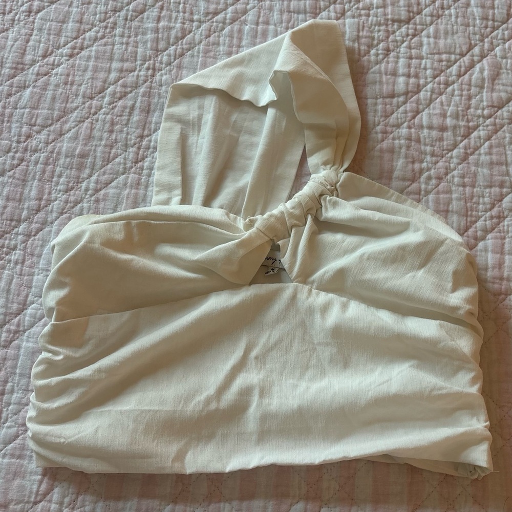Emory Park Ivory One Shoulder Asymmetrical Top